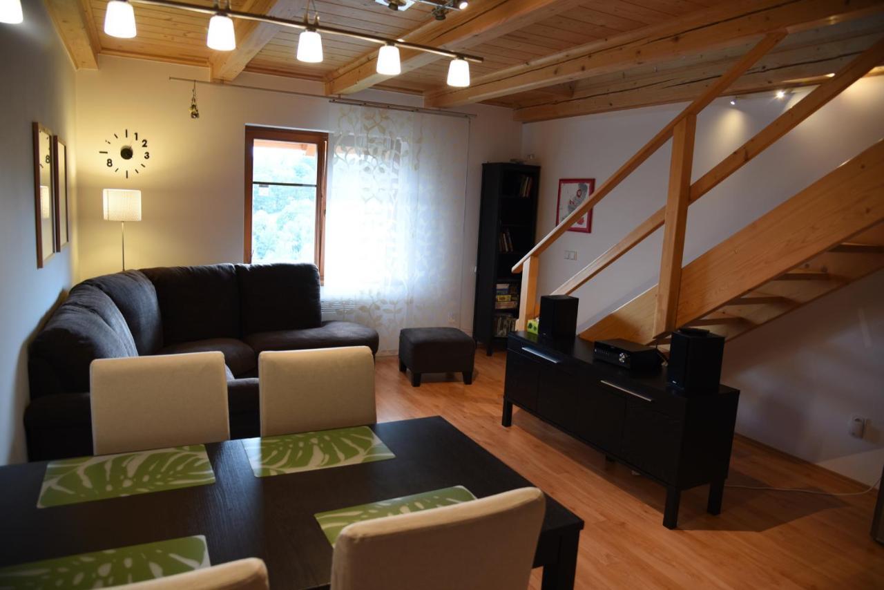 Apartman Mezi Kopci - Mid Hills Apartment Roudnice Exteriör bild